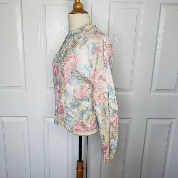 Vintage Y2K 1990s Floral Textured Cropped Sweater by S.W.A.K. Small Made in USA - Picture 3 of 10
